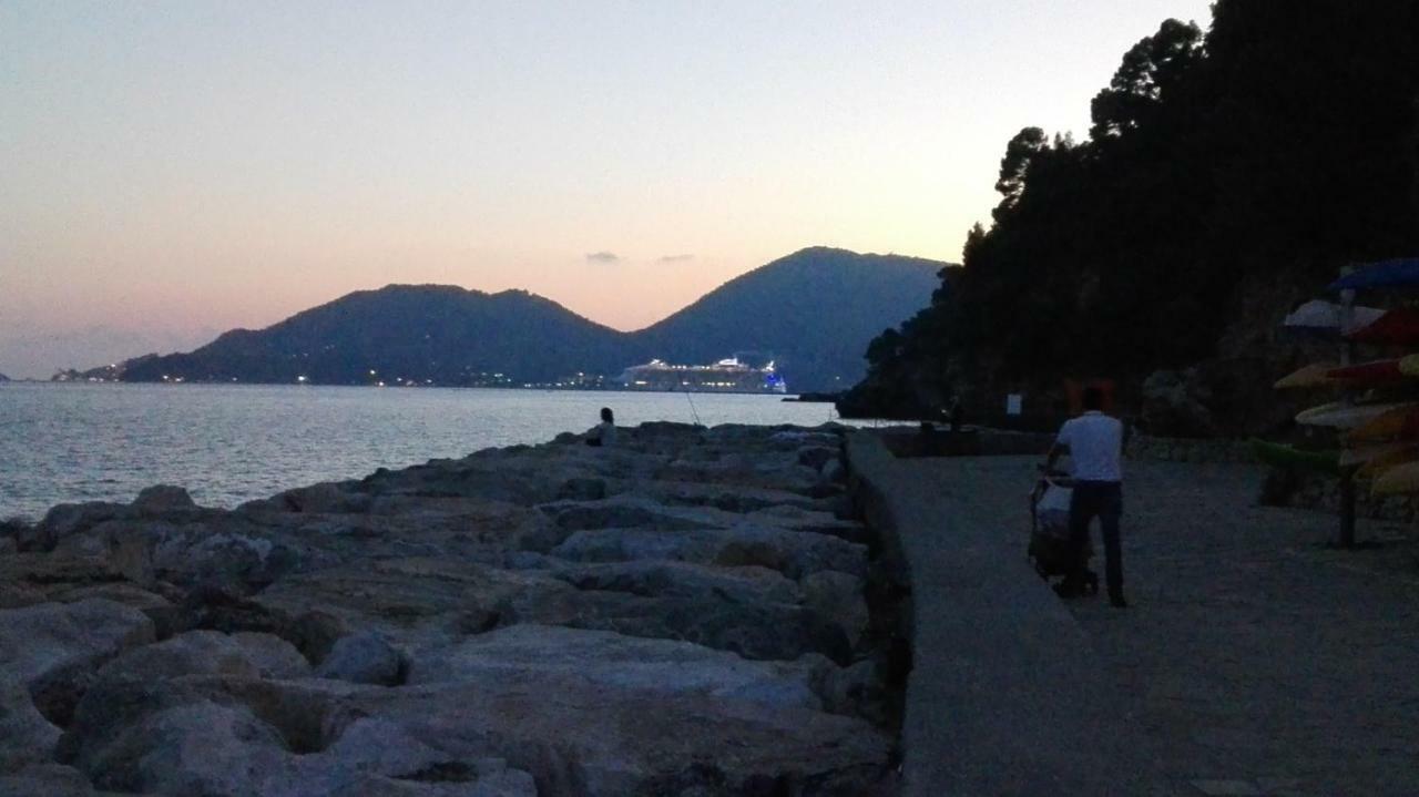 La Casetta Dei Marinai Lerici Exteriör bild